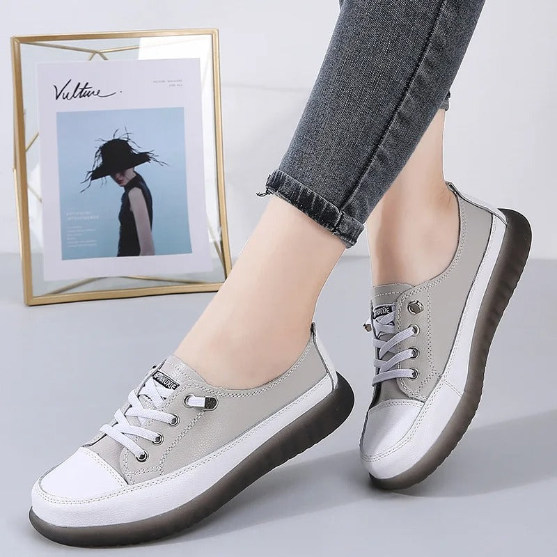 Baskets en cuir véritable pour femmes,
Chaussures de sport confortables pour femmes,
Baskets en cuir durable pour le jogging,
Chaussures de cross-training pour femmes,
Baskets légères à lacets,
Sneakers en cuir de vache de haute qualité,
Chaussures de marche élégantes pour femmes,
Chaussures polyvalentes pour le sport et les loisirs,
Mocassins sportifs pour un style de vie actif,
Sneakers en cuir premium pour l'entraînement.