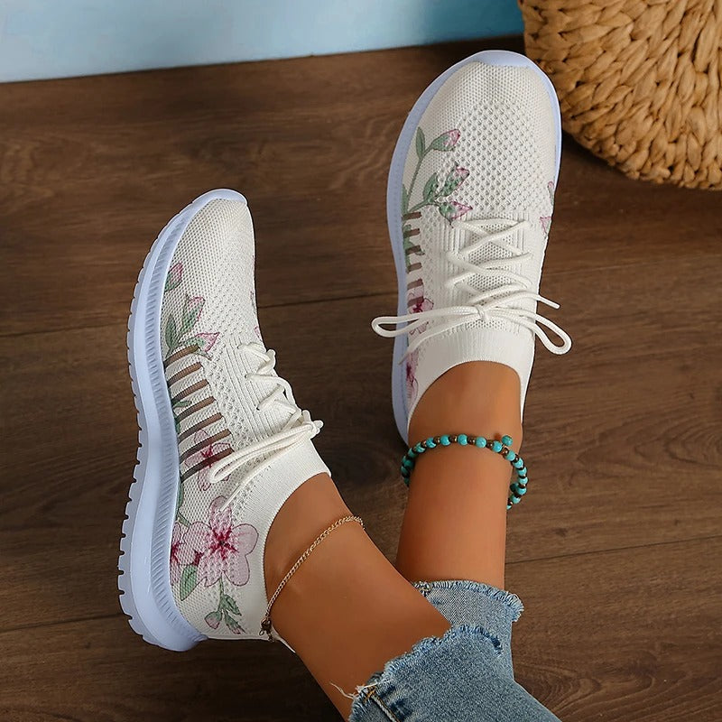 Baskets tricotées imprimées pour femmes,
Sneakers légères et respirantes,
Chaussures à motif floral chic,
Maille aérée pour un confort optimal,
Semelle en caoutchouc antidérapante,
Baskets slip-on pratiques,
Bout rond pour un confort adapté,
Chaussures décontractées pour le travail,
Idéales pour le shopping et les sorties,
Mode printemps-automne pour femmes.