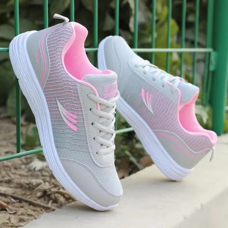 Women's platform sneakers,
Canvas platform shoes,
Fashion sneakers for women,
Comfortable platform shoes,
Sustainable women's sneakers,
High-top canvas sneakers,
Low-top platform sneakers,
Vegan canvas shoes,
Designer platform sneakers,
Casual platform footwear,